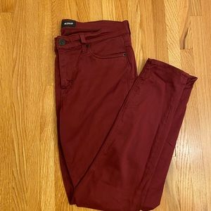 Hudson Mid-Rise Super Skinny Ankle Size 28 Maroon